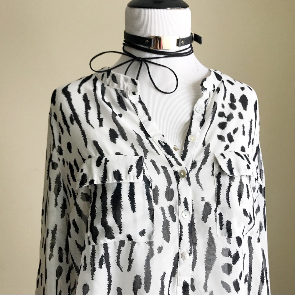 Forever21 Leopard Print Blouse - Picture 4 of 7